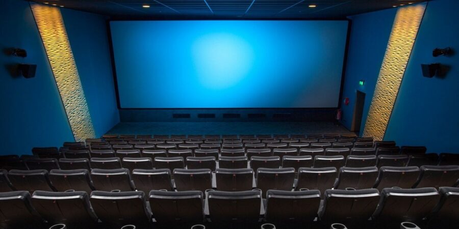 Immersive Cinema Technology